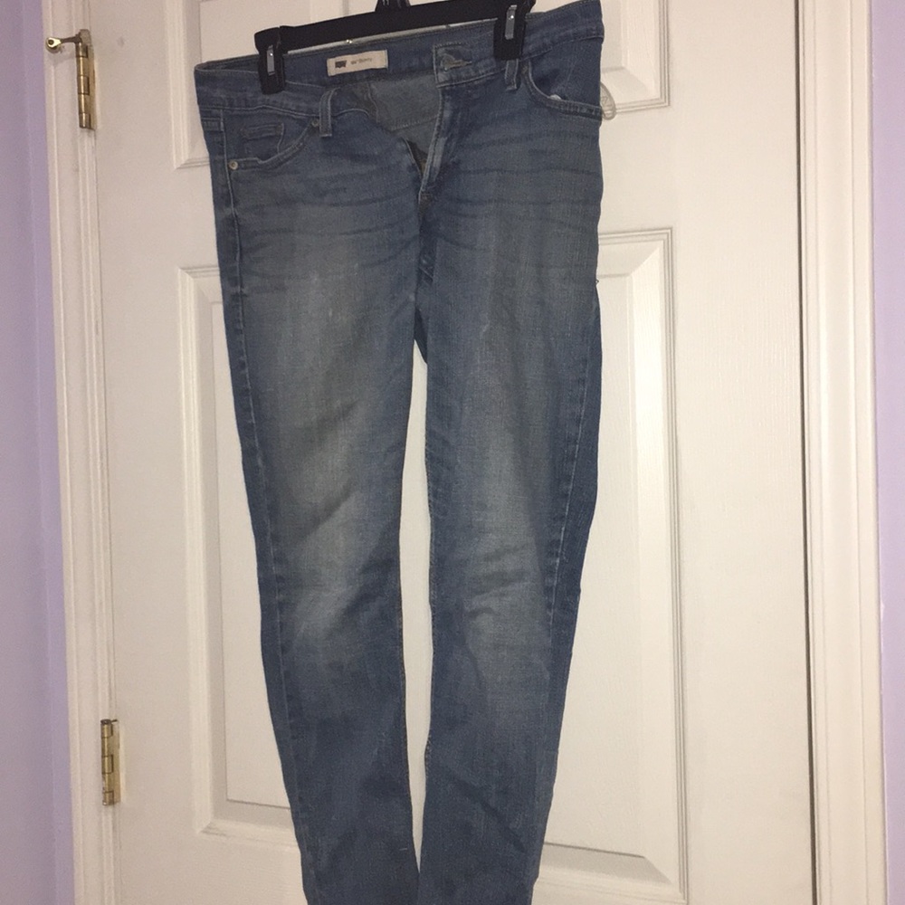 Levi’s Skinny Light Wash Jean, so comfortable!